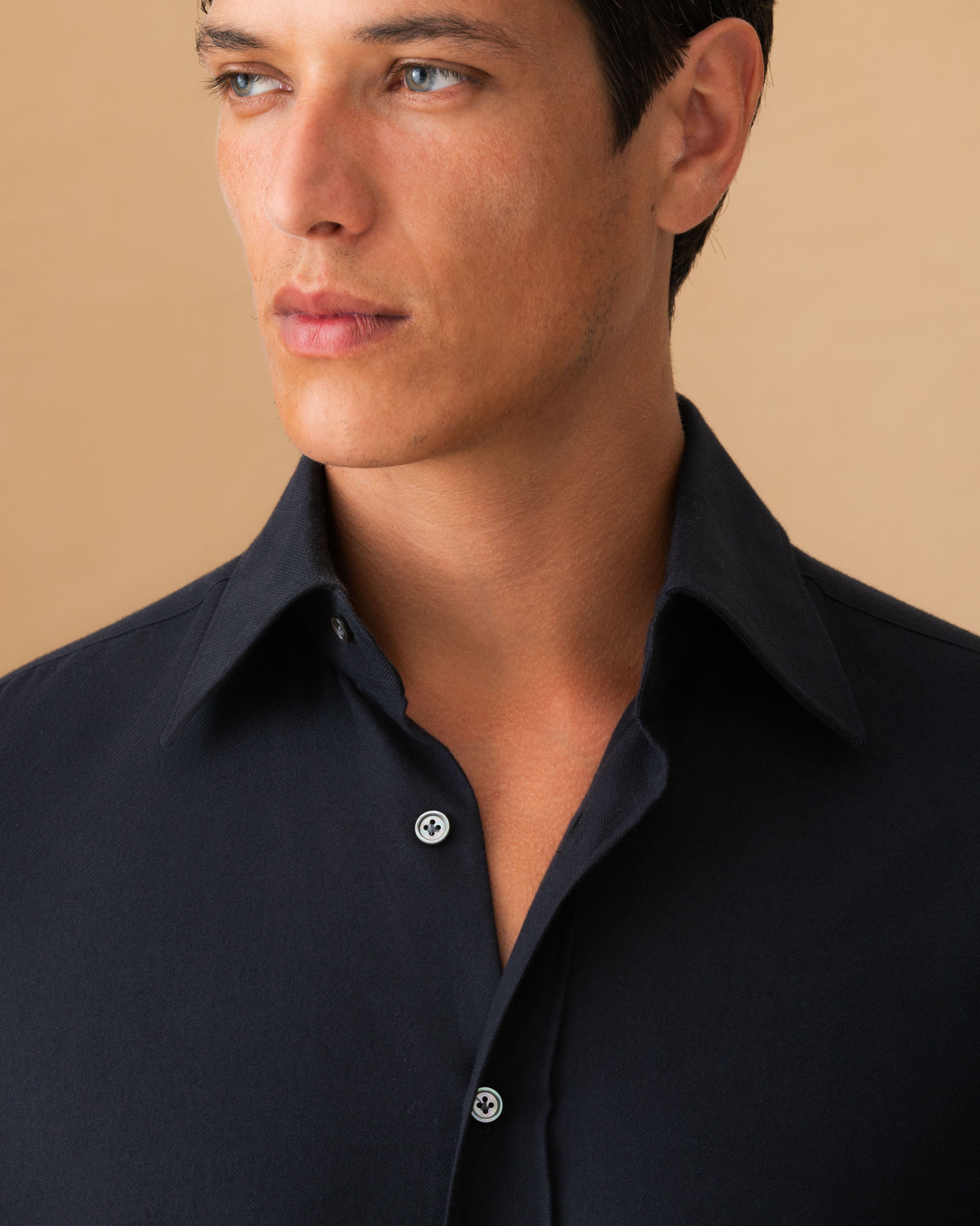 Flannel Point Collar Shirt Black Collar Model Image