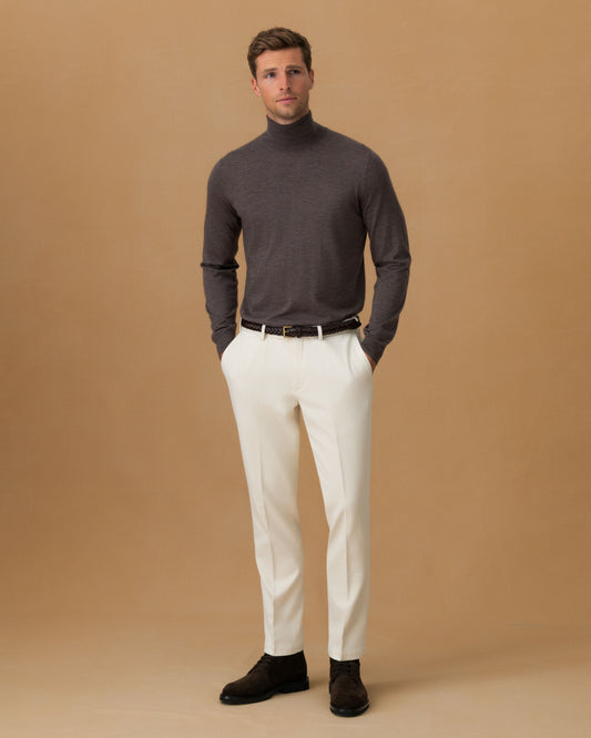 Cotton Twill Flat Front Chinos Off White Model Main Image