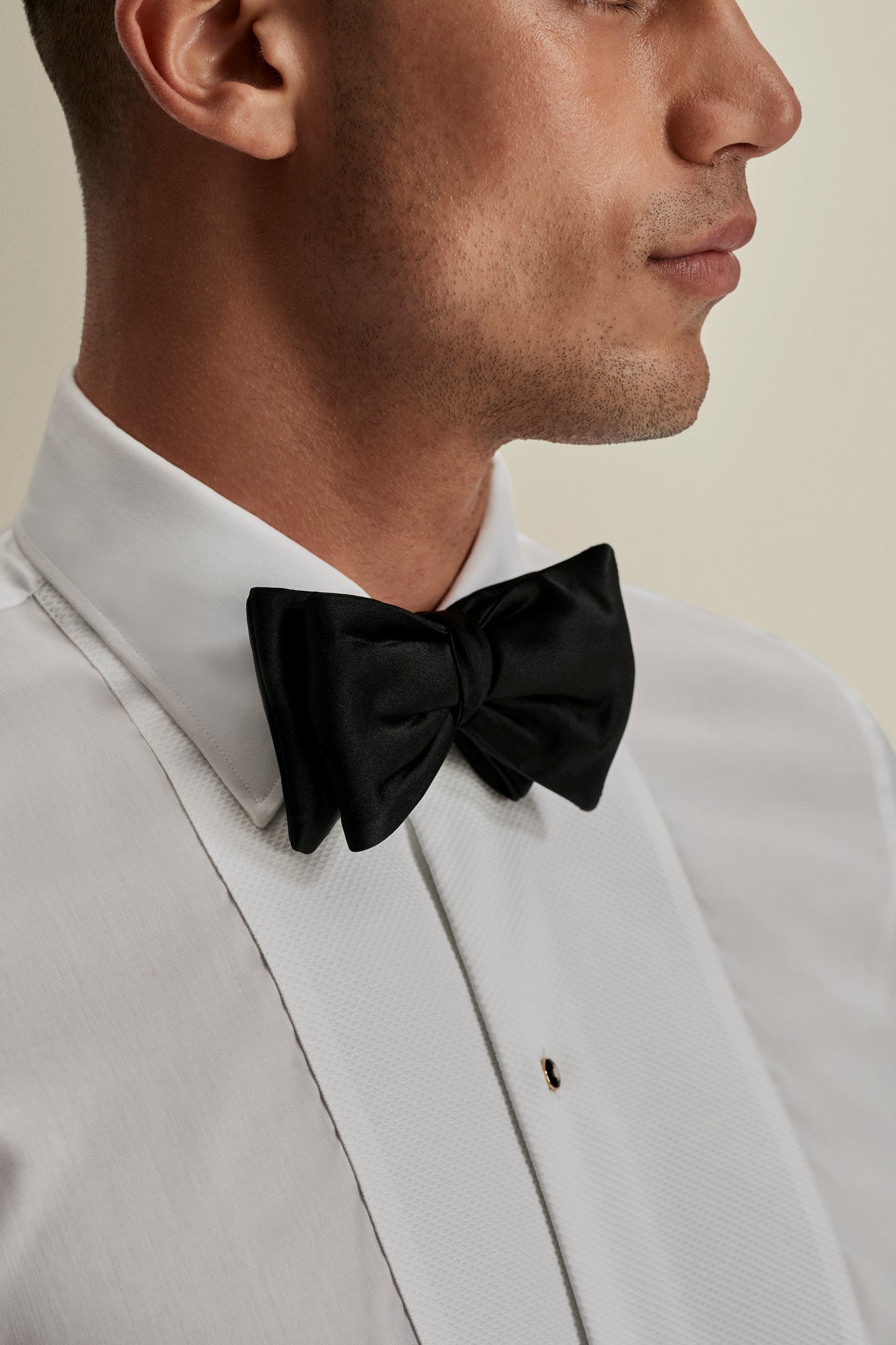 Silk Bow Tie Black Model Image