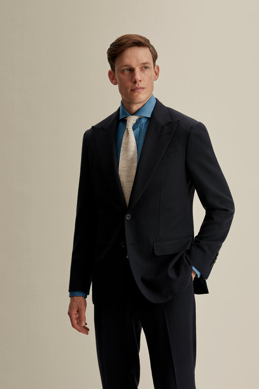 Wool Single Breasted Wide Peak Lapel Suit Navy Crop Model Image