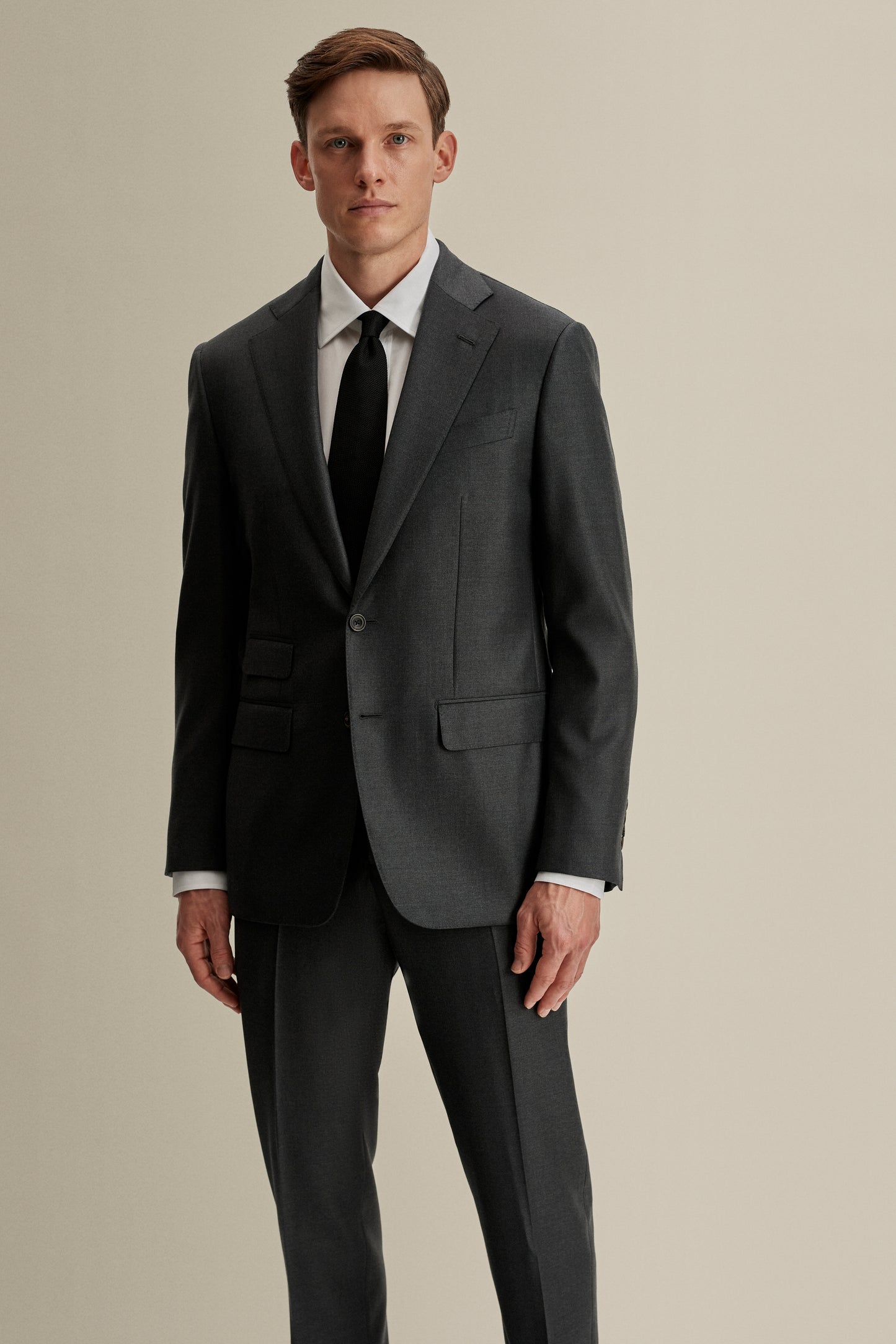 Single Breasted Wool Weighhouse Suit Grey Model 3/4 Image