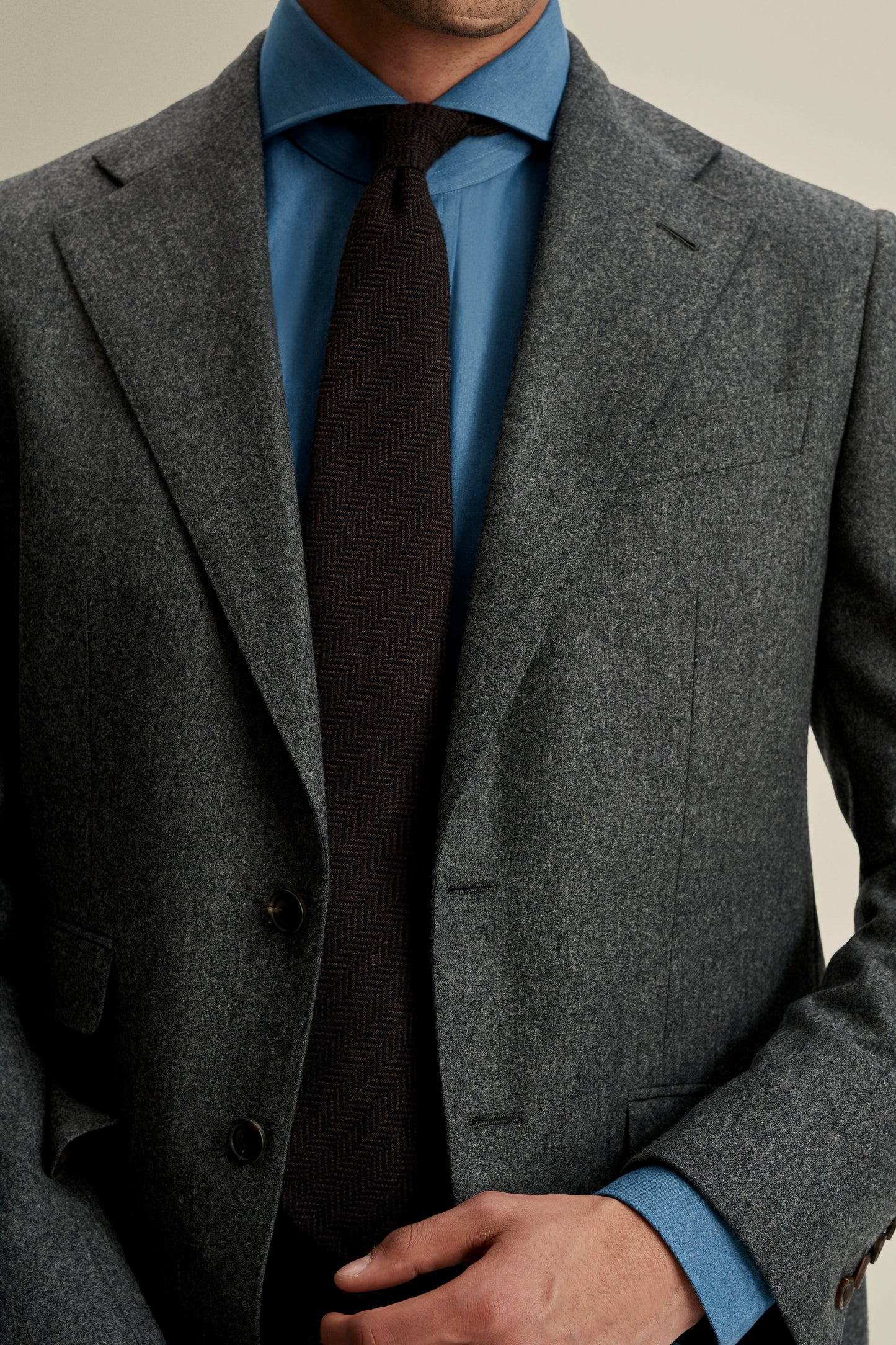 Flannel Single Breasted Wool Suit Grey Model Detail image