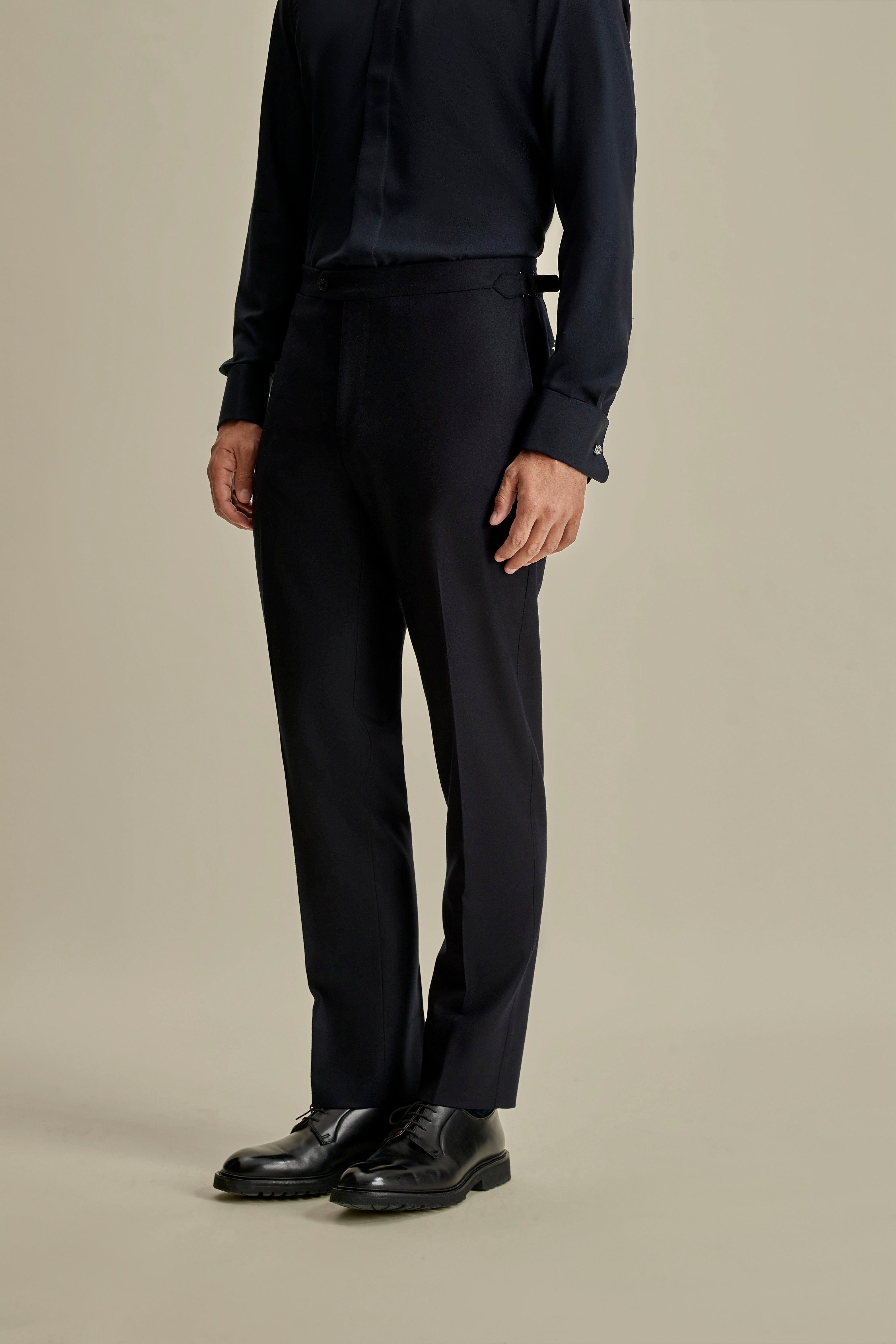 Flannel Single Breasted Wool Suit Navy Model Trousers Image