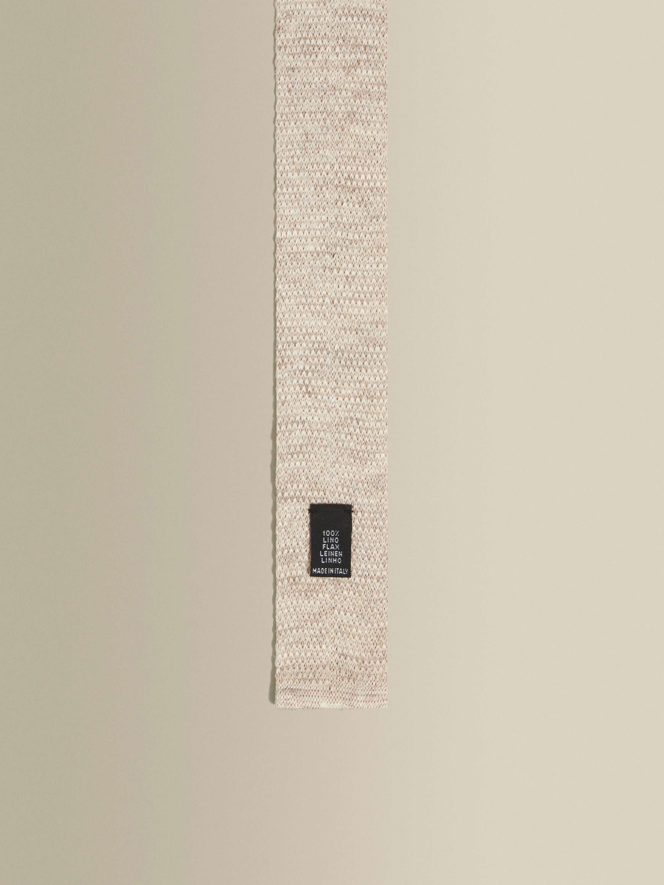 Knitted Linen Tie Beige Product Label