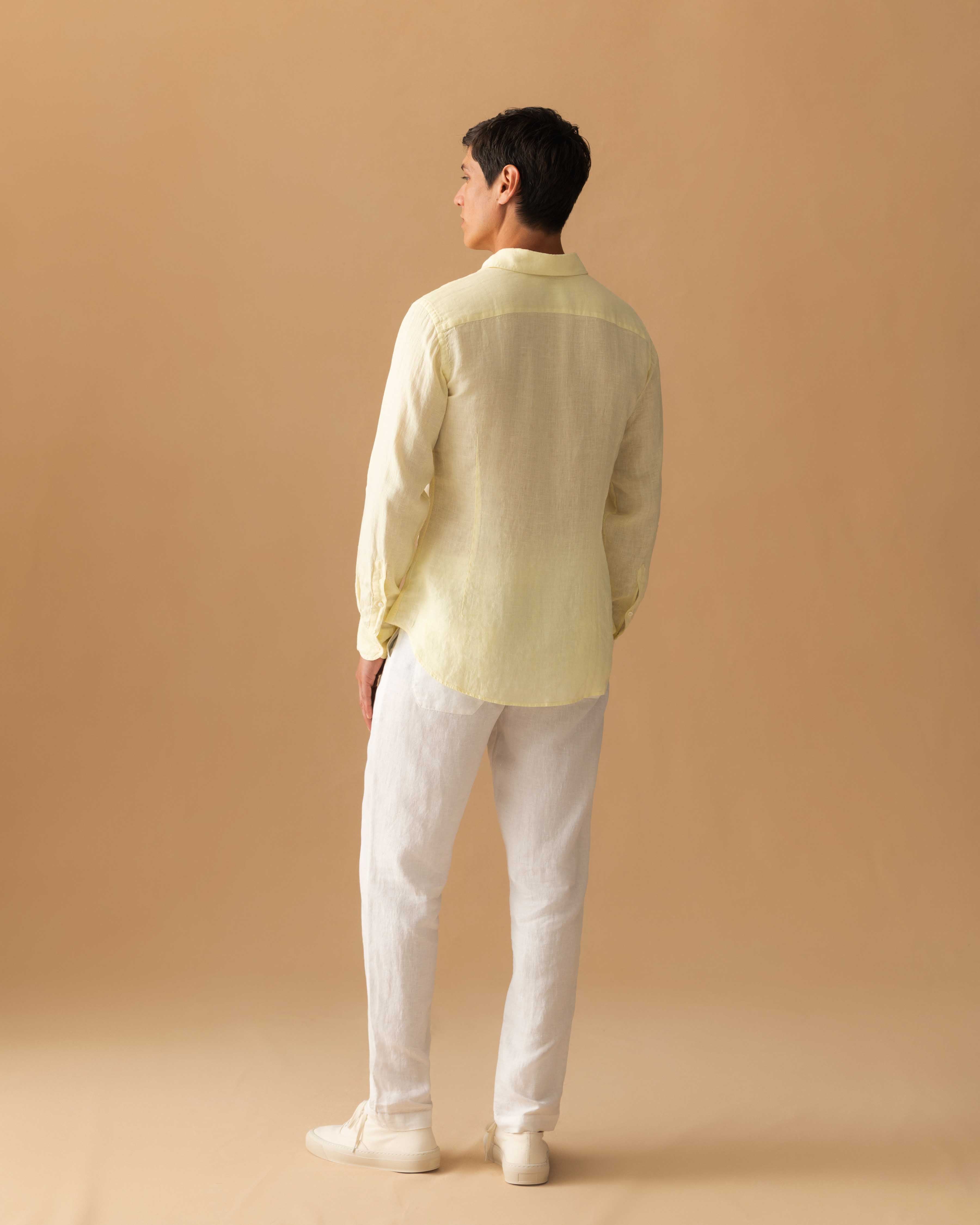 Linen Cutaway Collar Shirt Yellow Model Back Image