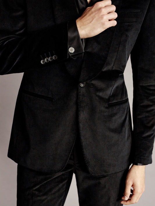 Corduroy Shawl Lapel Dinner Suit Black Detail Model Image