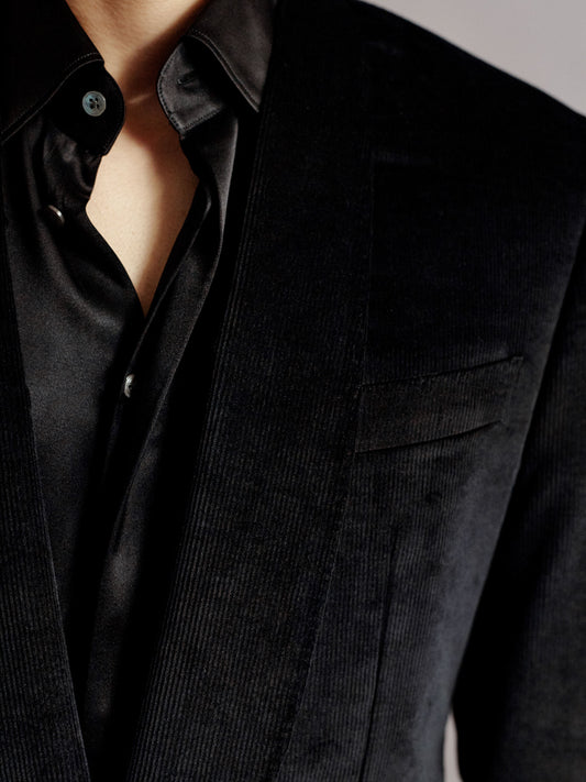 Corduroy Shawl Lapel Dinner Suit Black Detail Model Image
