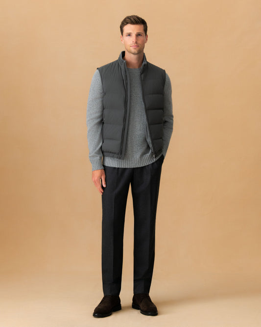 Japanese Nylon Gilet Graphite Model Main Image