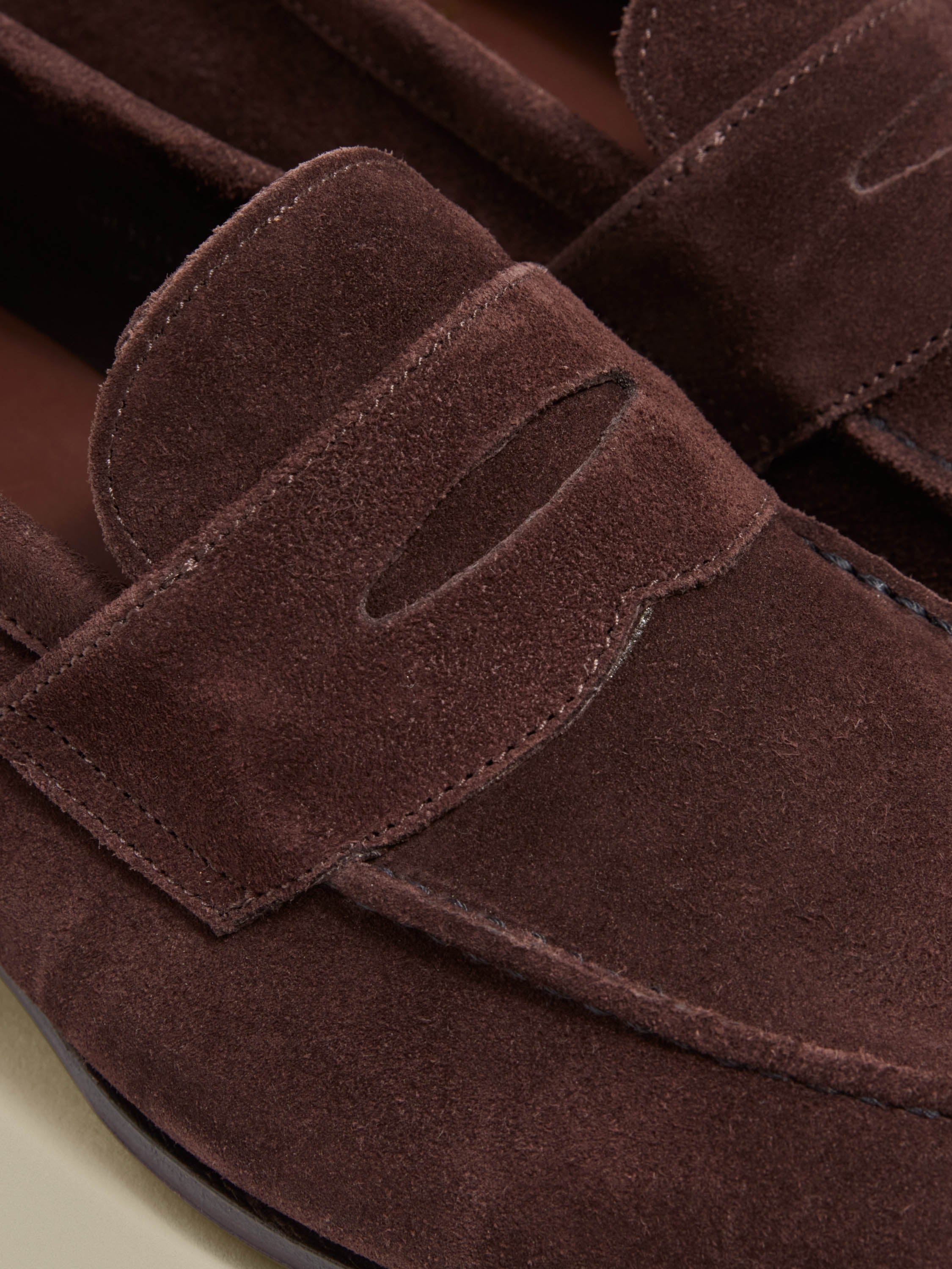 Suede Plit Toe Loafer Shoes Coffee Product Image Detail