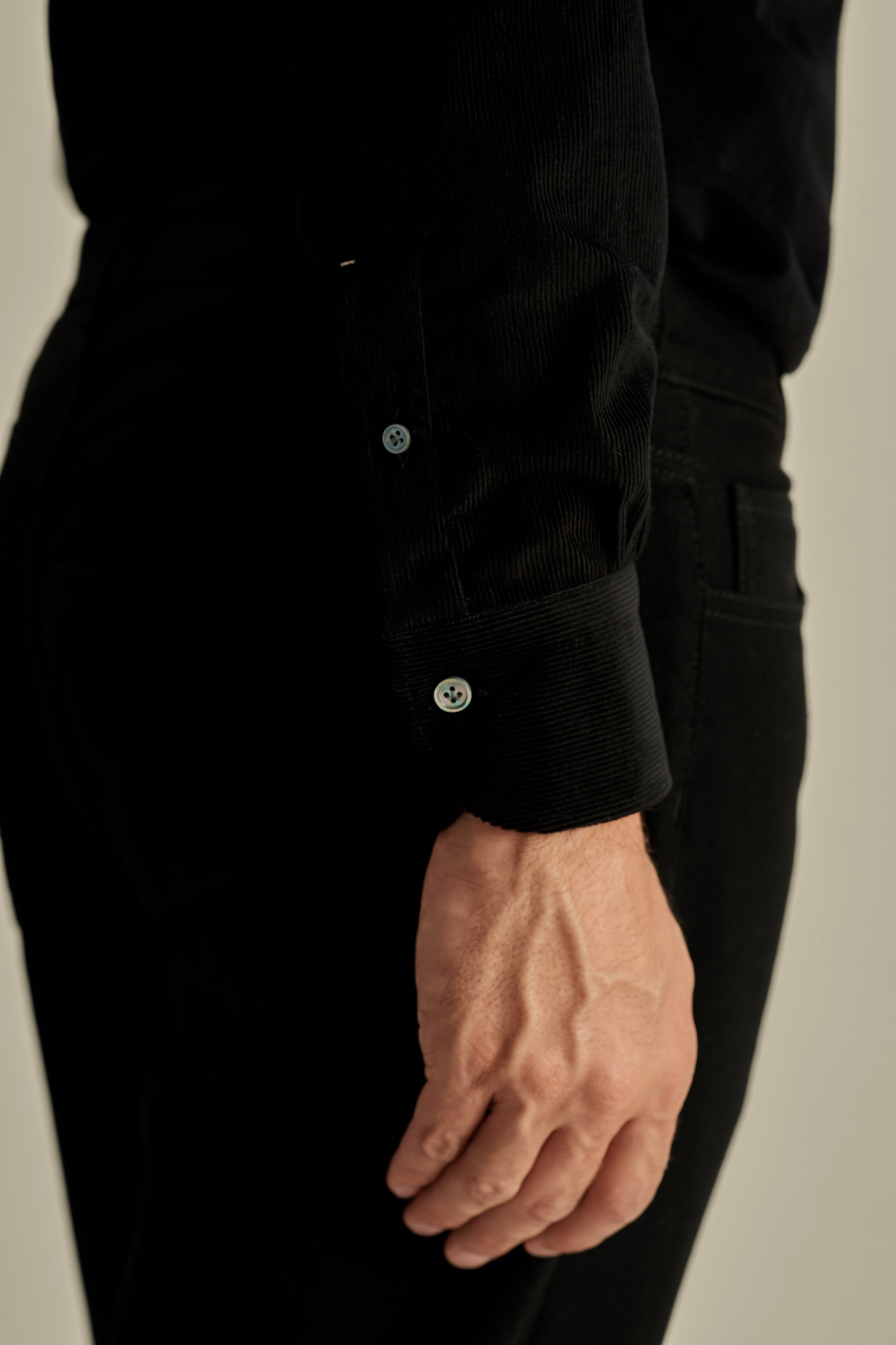 Corduroy Point Collar Shirt Black Model Sleeve Image