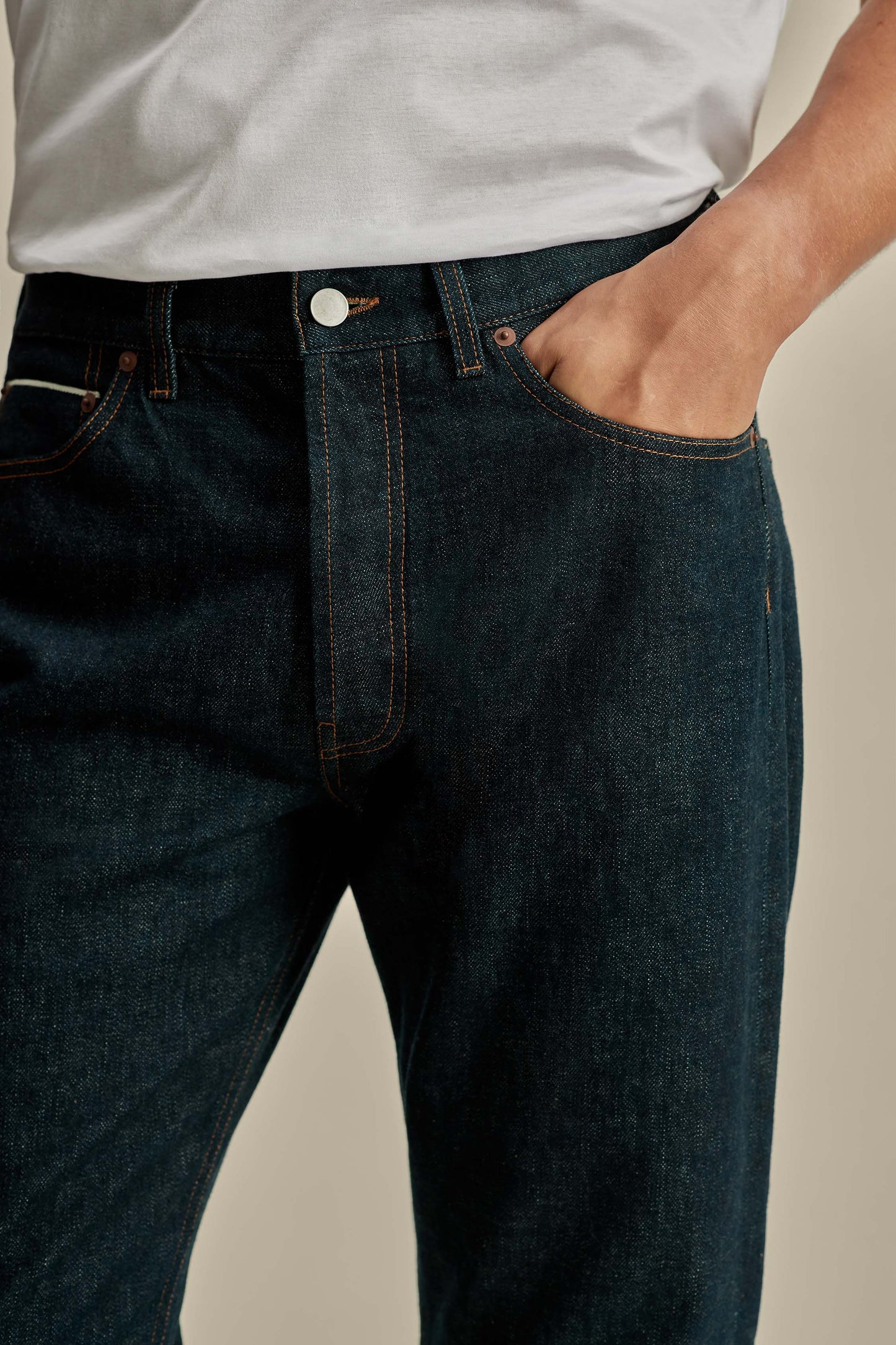 Denim Easy Fit Jeans Indigo Model Waist Image