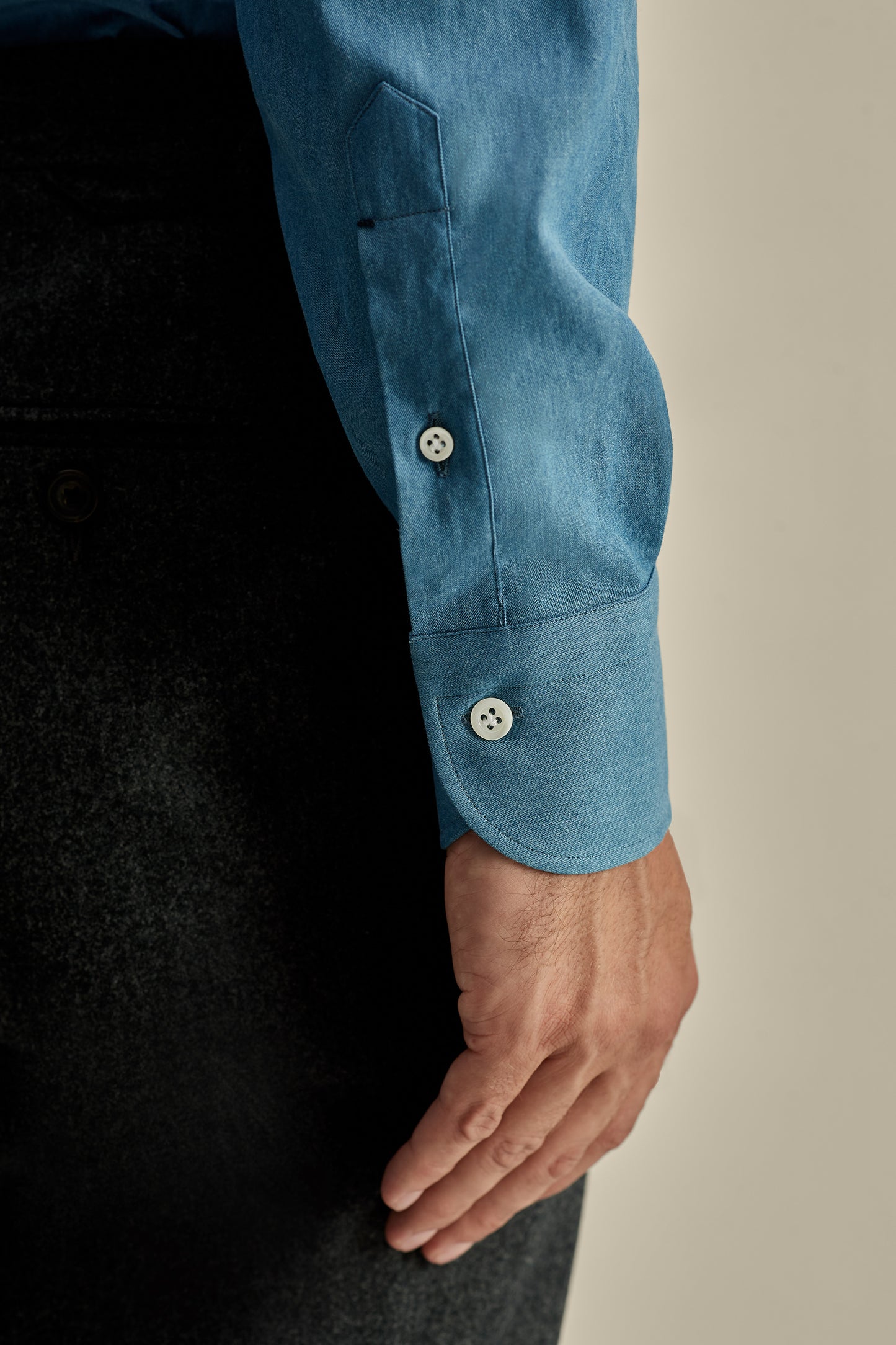 Cotton Chambray Cutaway Collar Shirt Chambray Model Sleeve Image