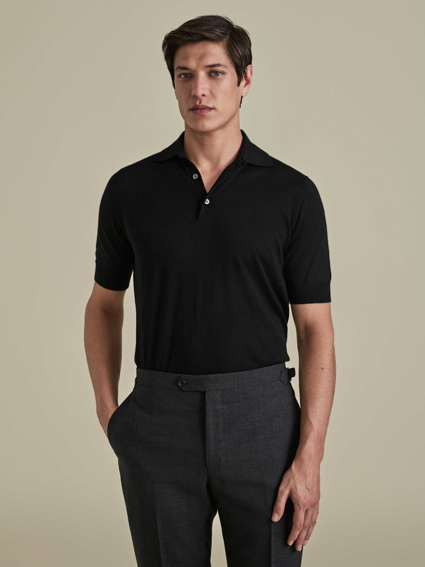 Cashmere Silk Polo Shirt Black Model Cropped Image