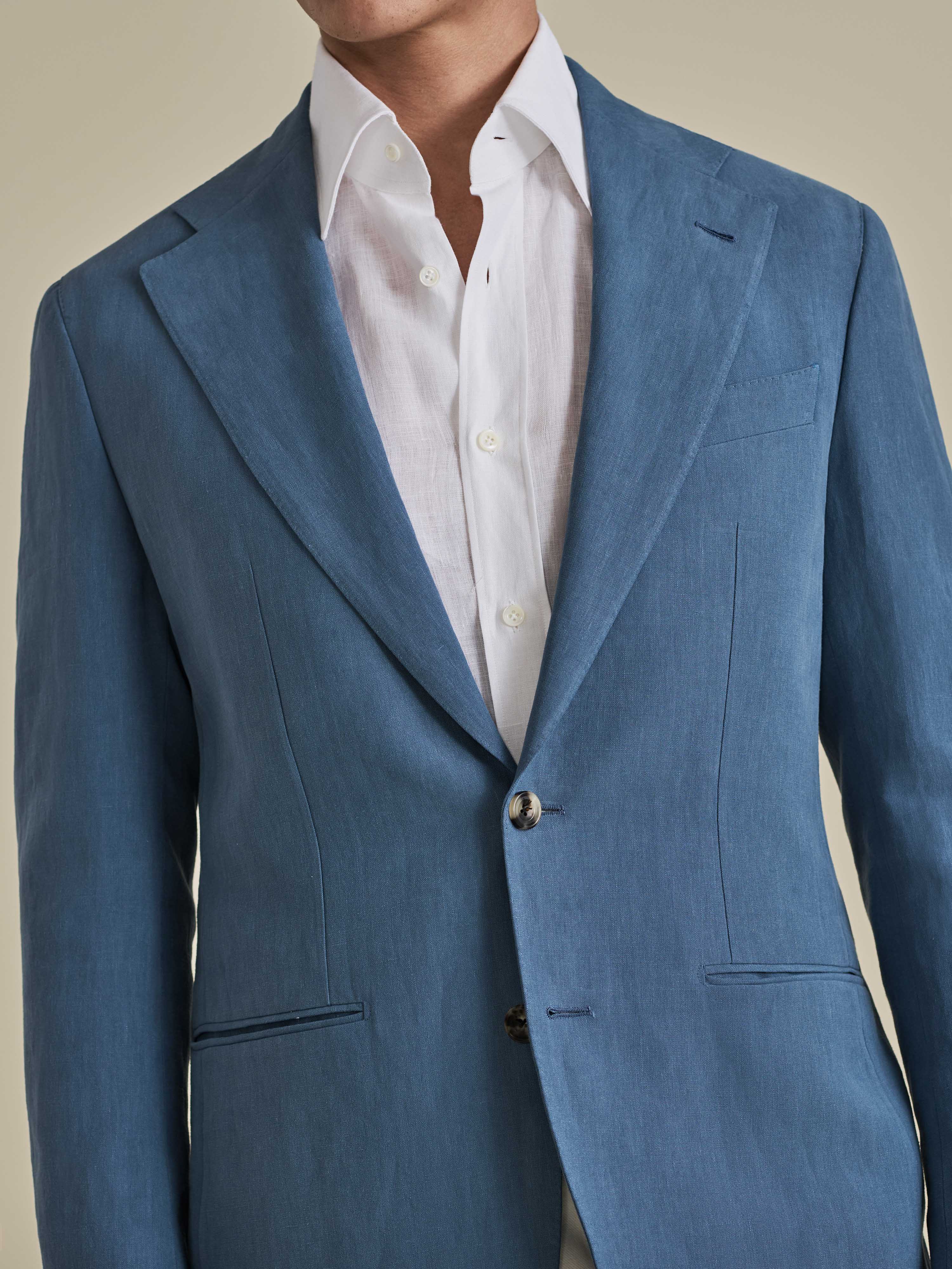 Linen Unstructured Single Breasted Jacket Mid Blue Model Lapels Image