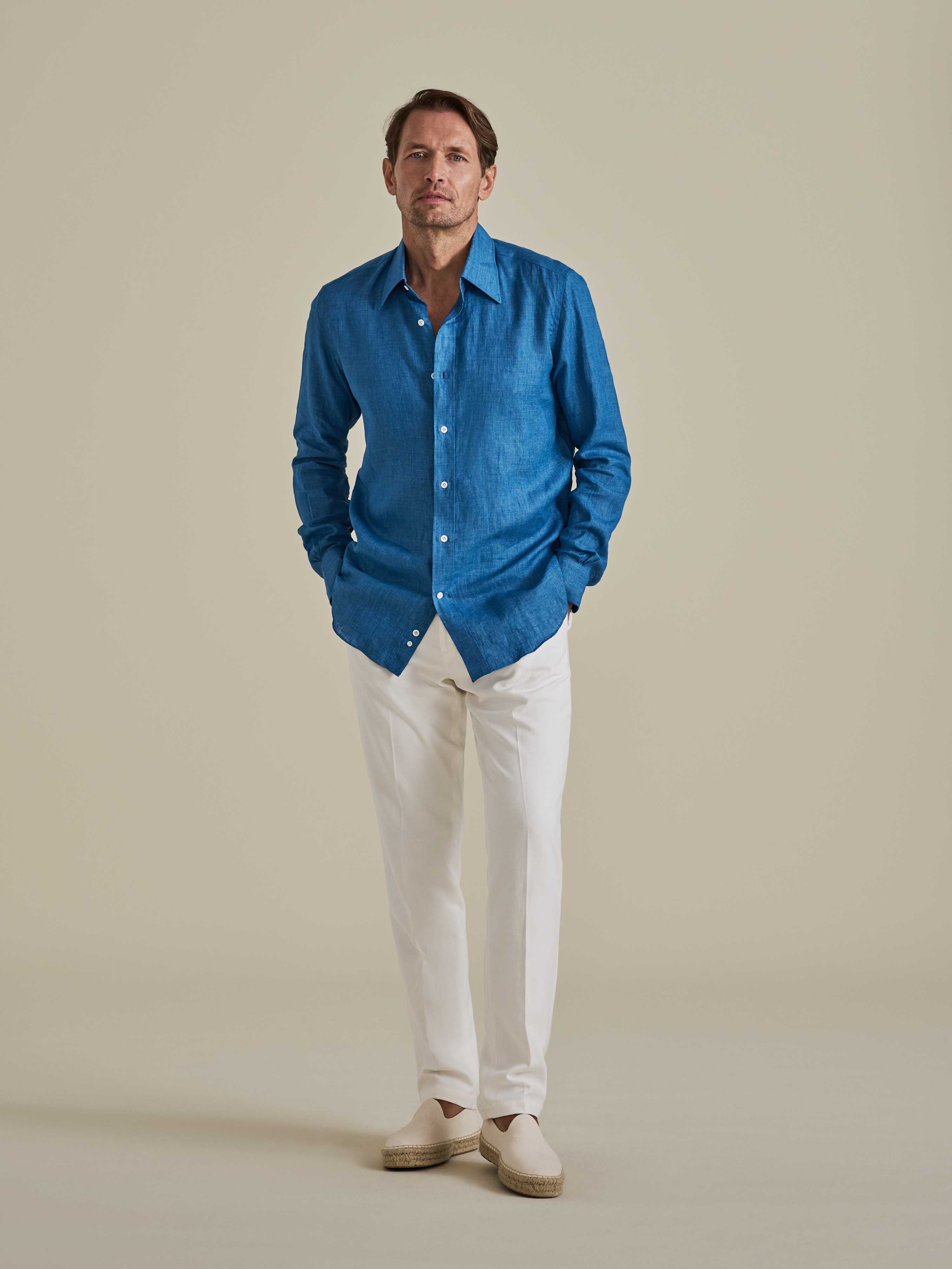 Linen Point Collar Shirt Blue Model Image