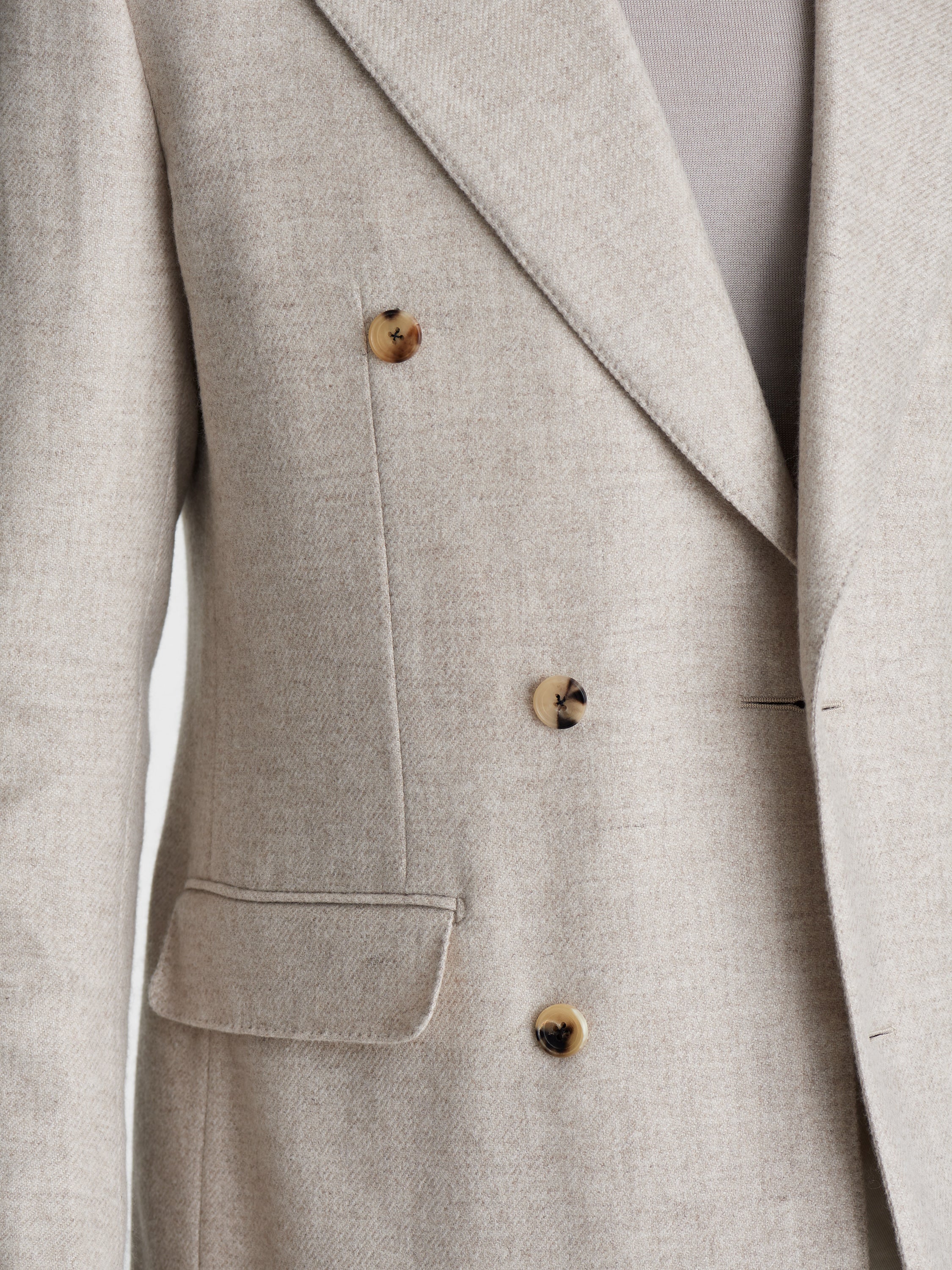 Cashmere Unstructured Double Breasted Jacket Oat Detail Model Image