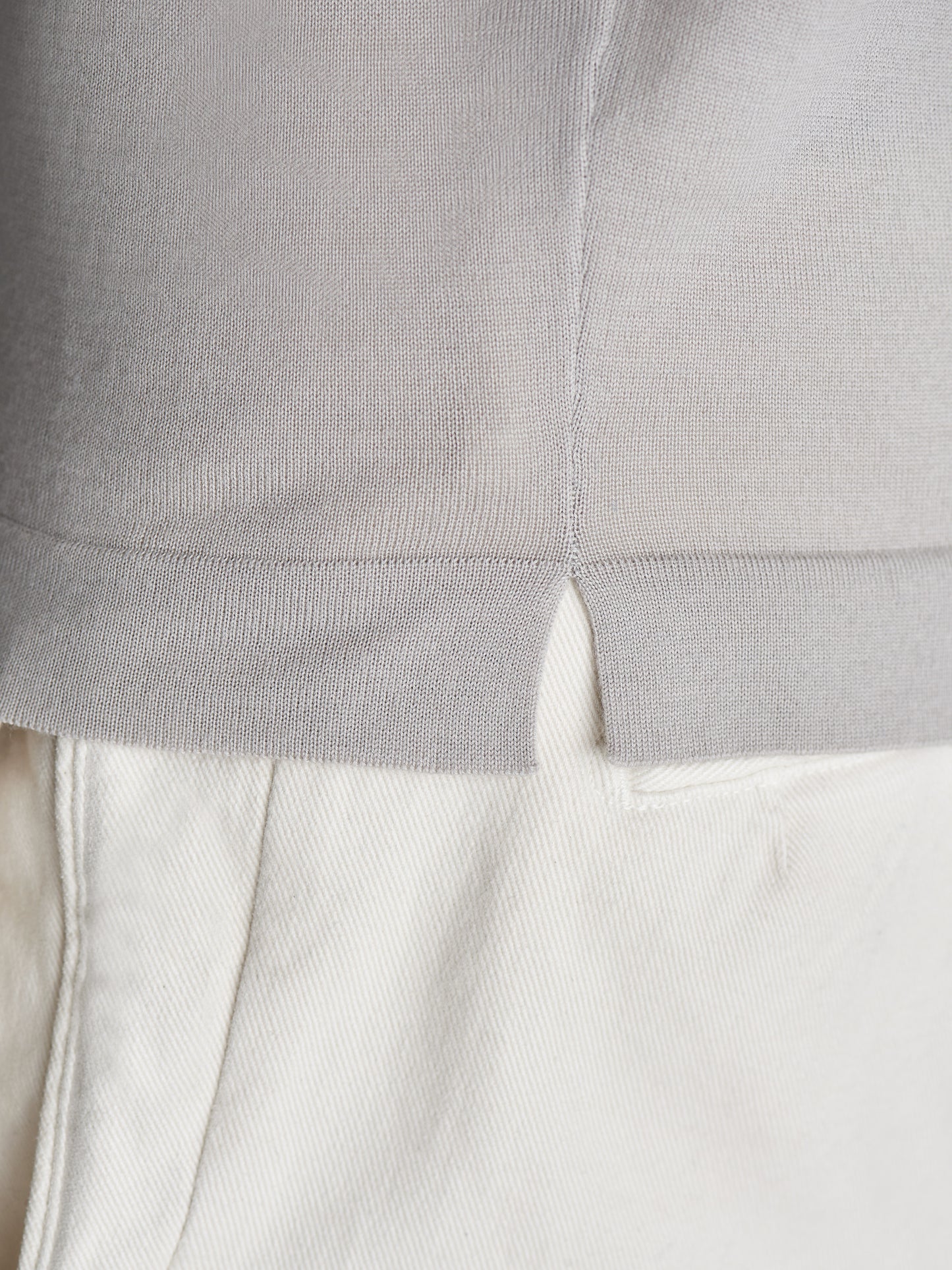 Merino Wool Extrafine Roll neck Sweater Detail Model Image