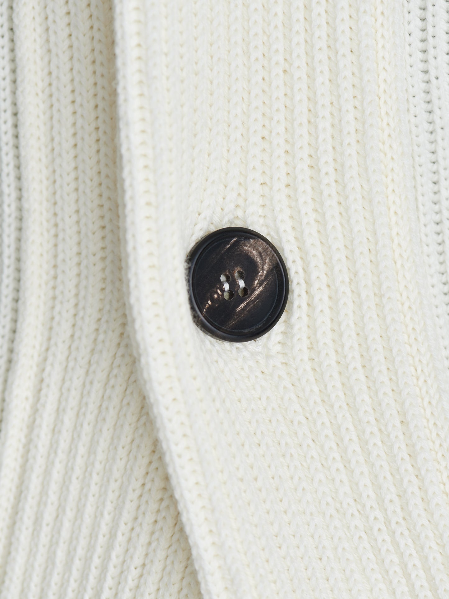 Merino Wool Single Breasted Shawl Cardigan Off White Detail Model Image