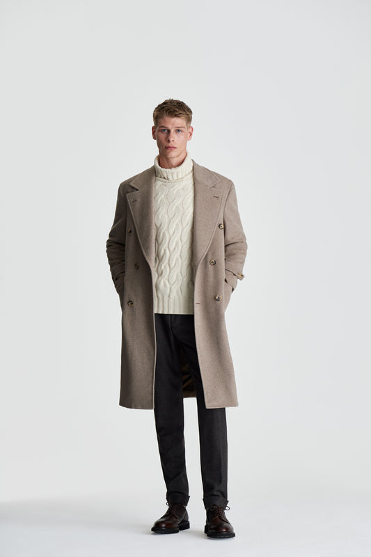 Unstructured Double Breasted Cashmere Overcoat Ash Oak Model Image
