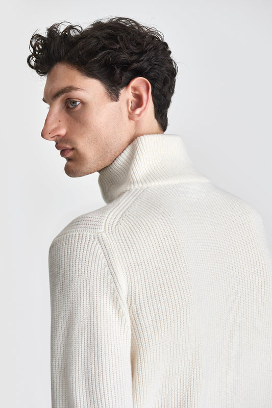 Wool Cashmere Half-Zip Fisherman Sweater White Model Back Image