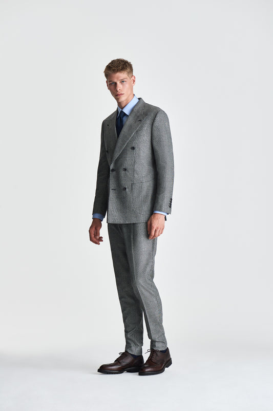 Double Breasted Wool Patch Pocket Suit Black/White Jacket Model Image