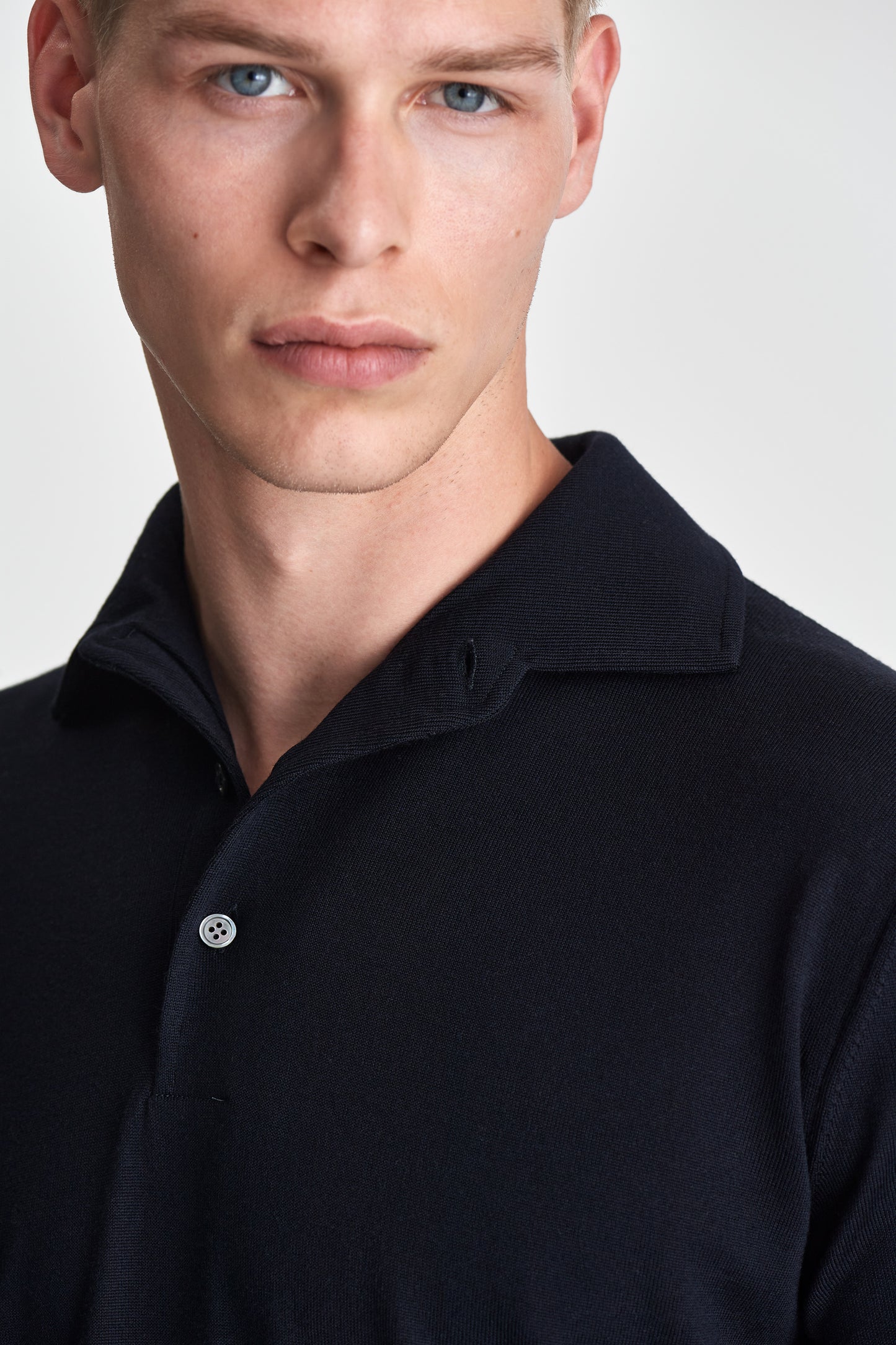 Merino Wool Extrafine Long Sleeve Polo Shirt Navy Model Neck