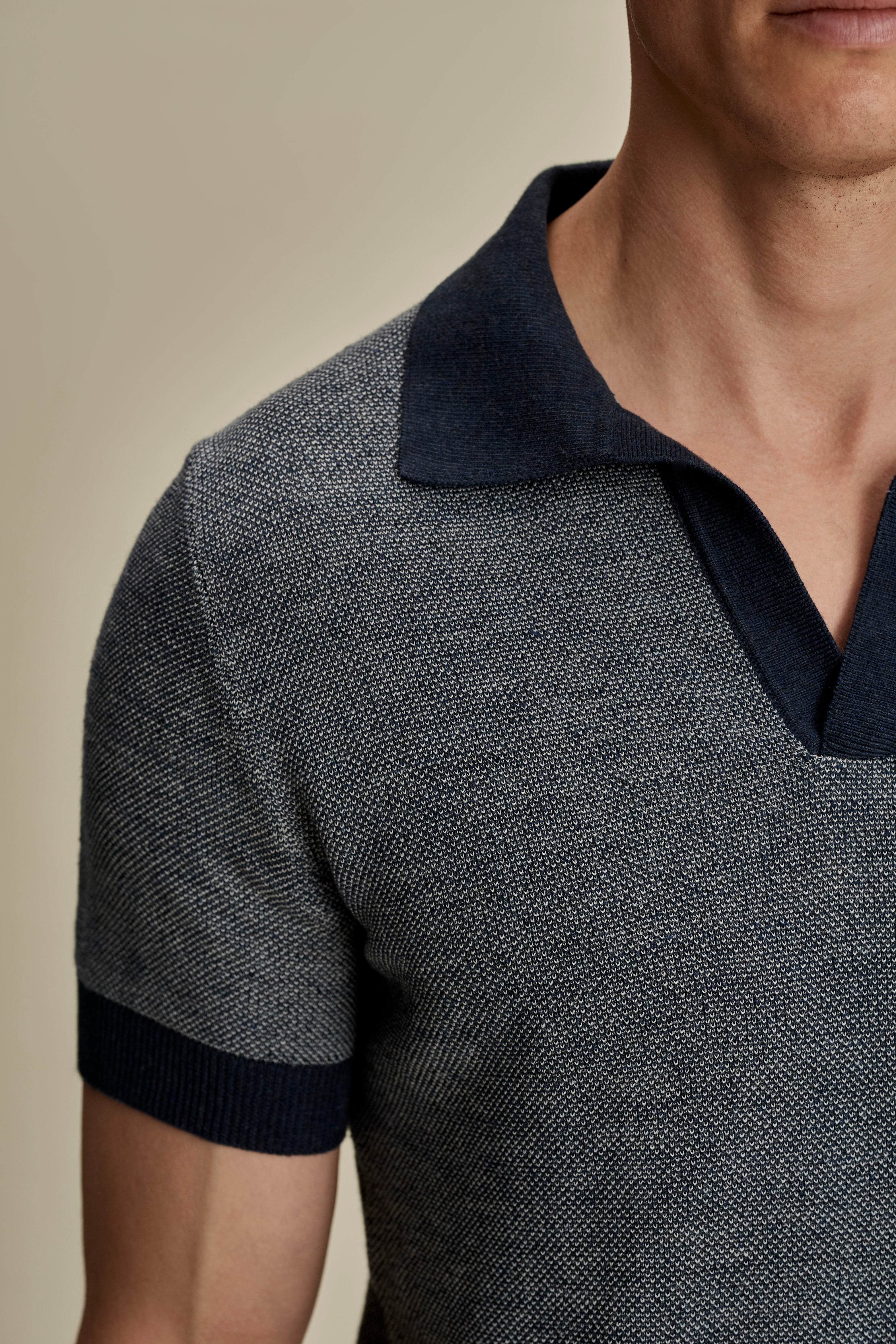 Cotton Linen Contrast Knitted Polo Shirt Dark Navy Detail Model Image
