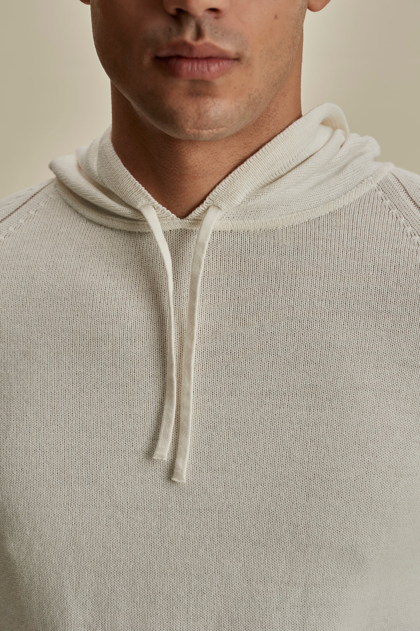 Cotton Cable Hoodie White Detail Model Image