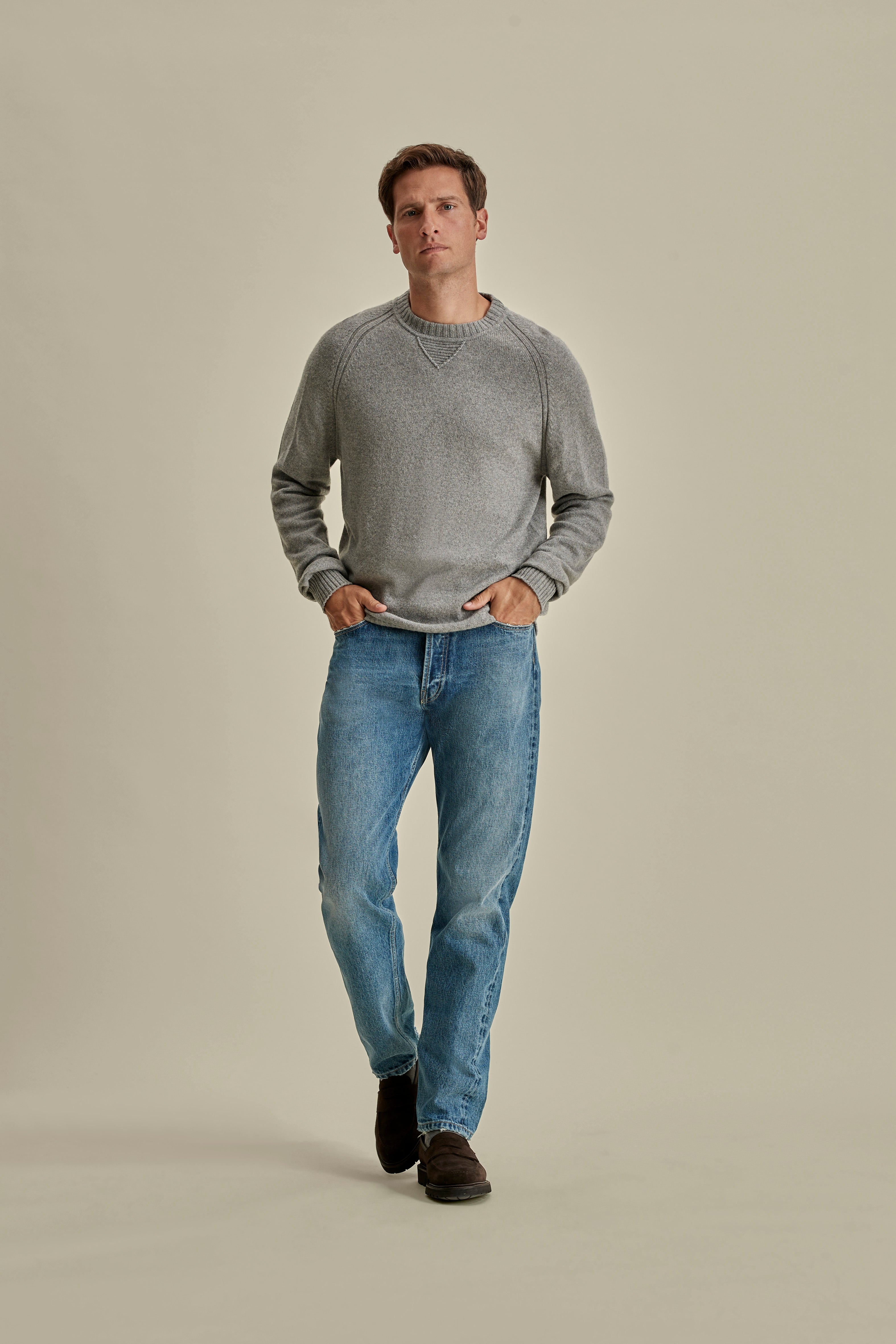 Cashmere Raglan Crew Neck Sweater Grey Model Image