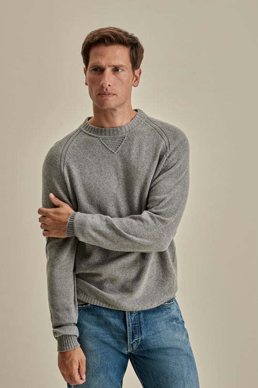 Cashmere Raglan Crew Neck Sweater Grey Model Cropped Image