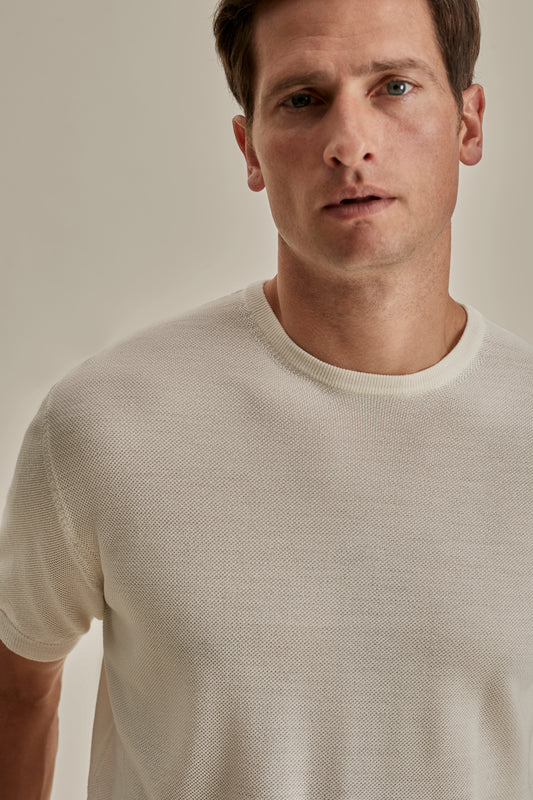 Knitted Merino Wool T-Shirt Off White Model Neck Image