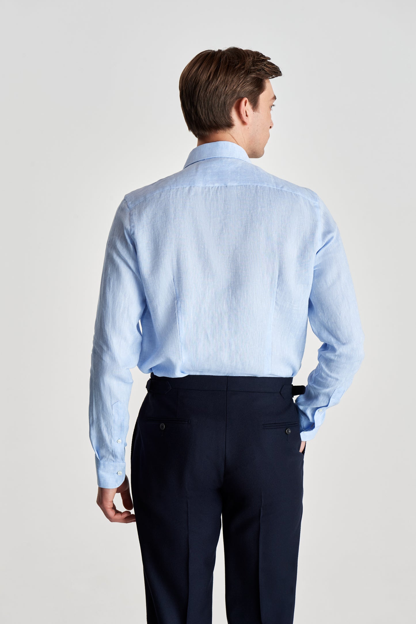 Cutaway Collar Linen Shirt Slate Blue Model Back Crop Image
