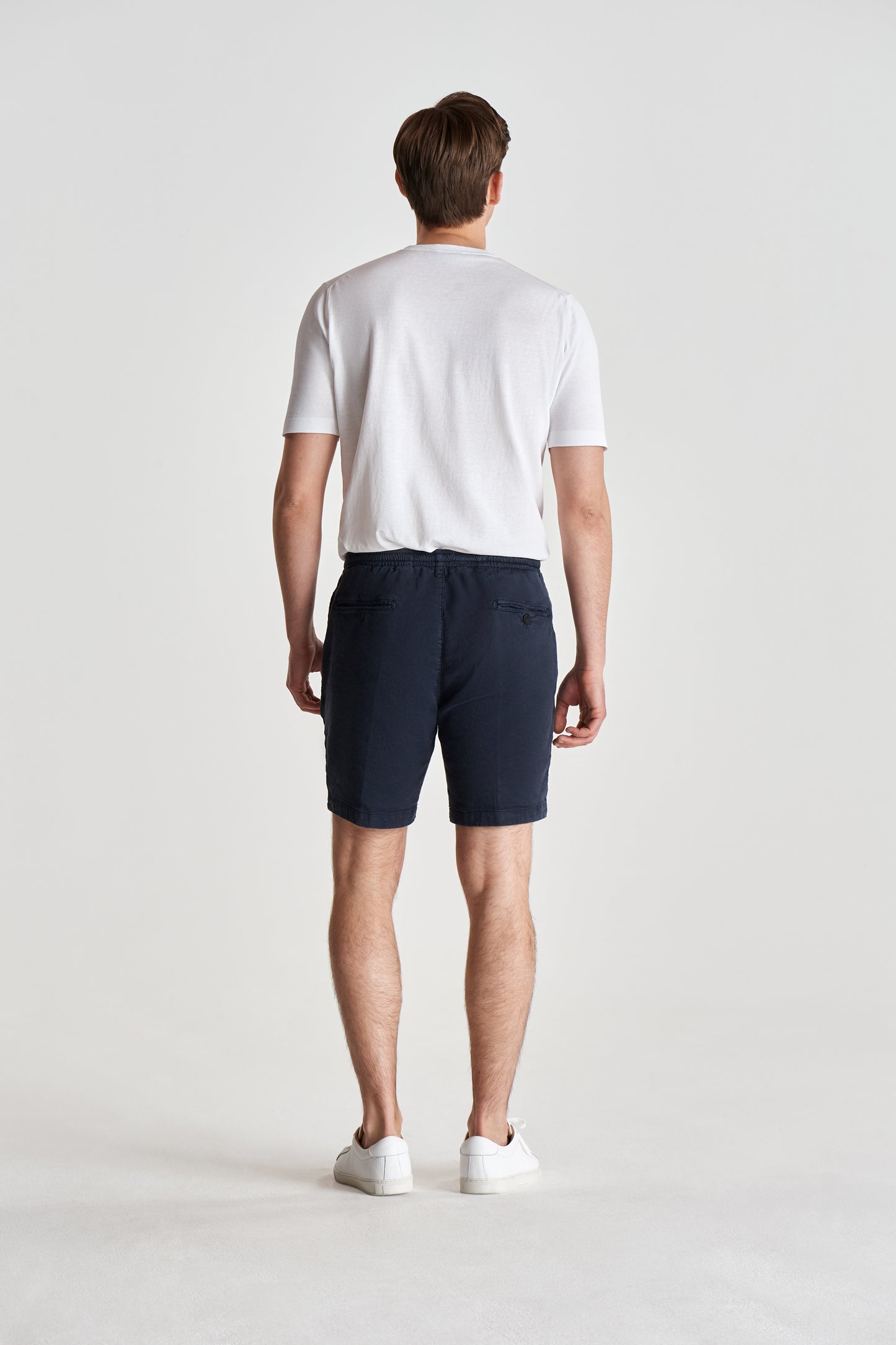 Linen Jersey Pleated Shorts Navy Back Full Length Model Image
