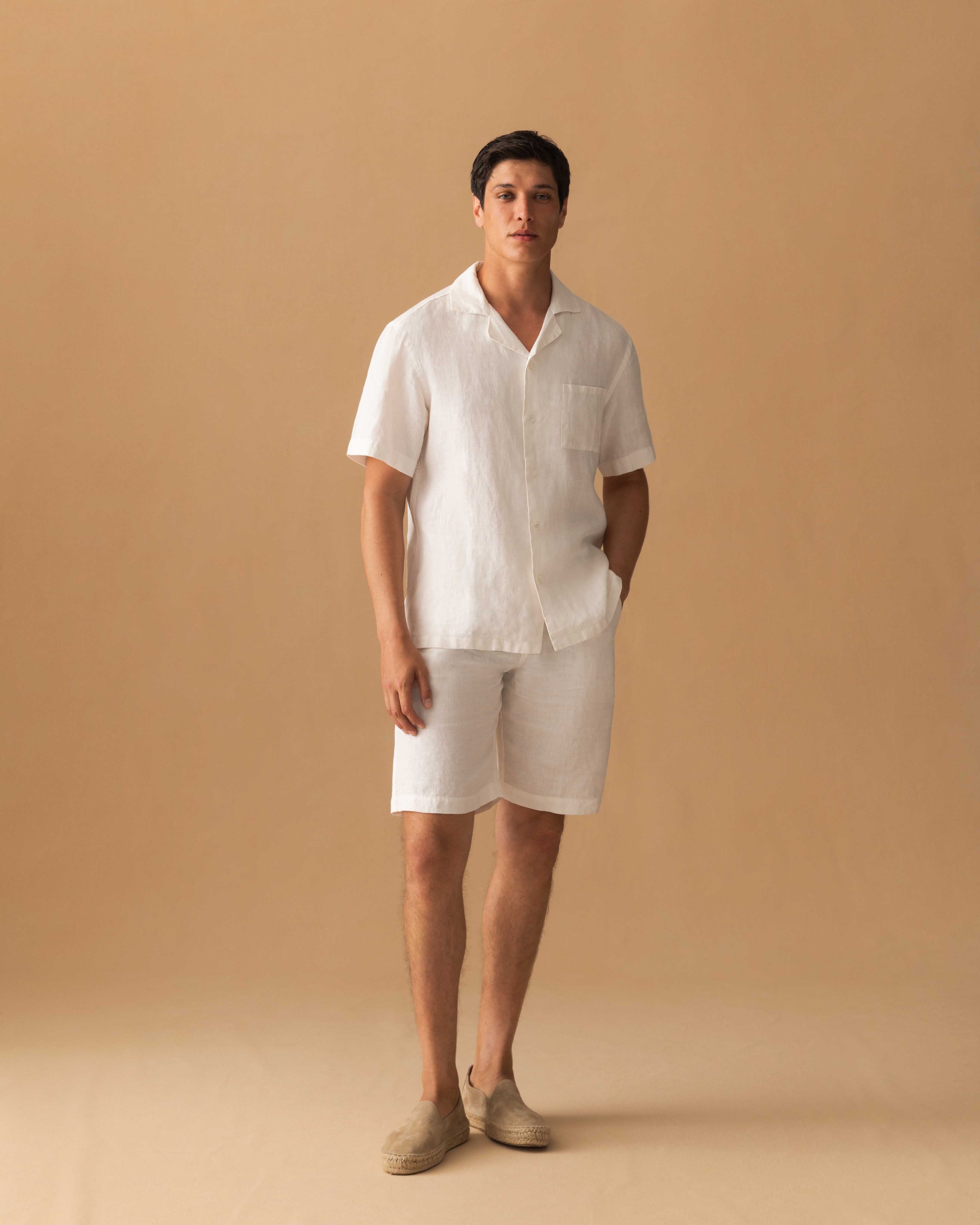 Linen Short Sleeve Shirt White Model Image