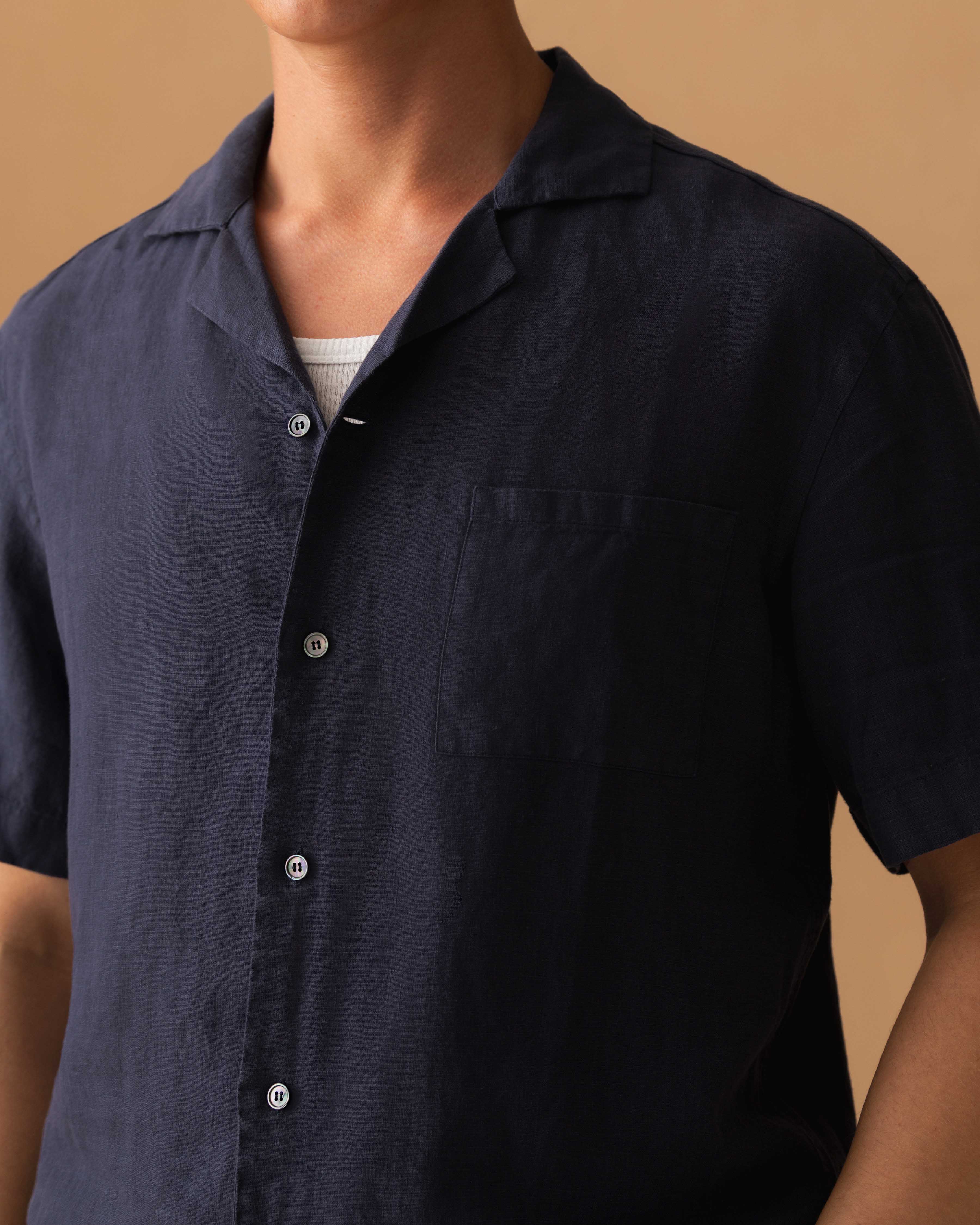 Linen Short Sleeve Shirt Navy Cropped Image