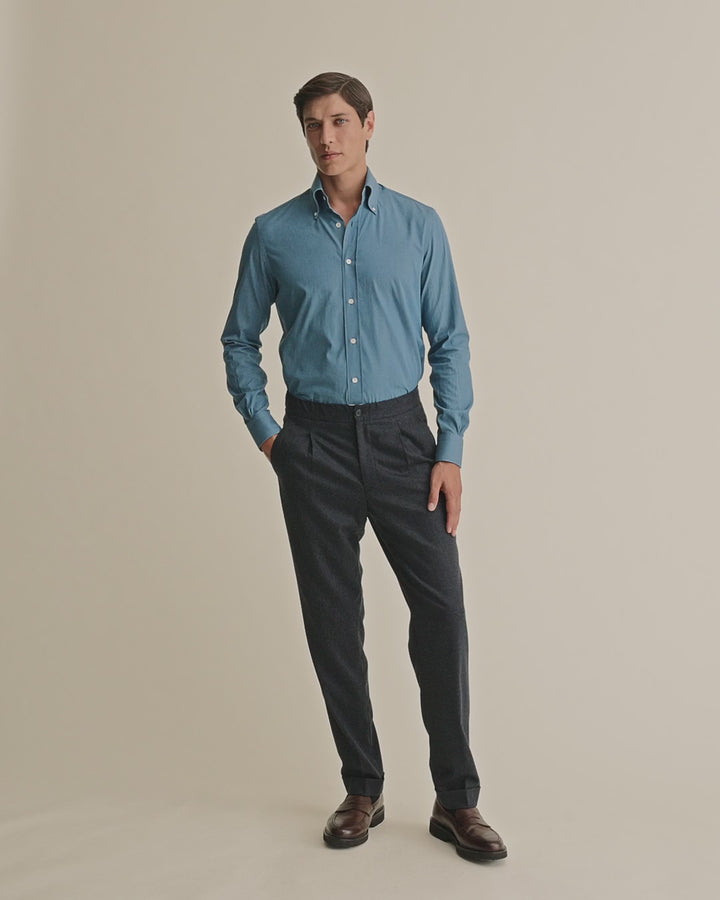 Cotton Chambray Button Down Collar Shirt Chambray Model Video