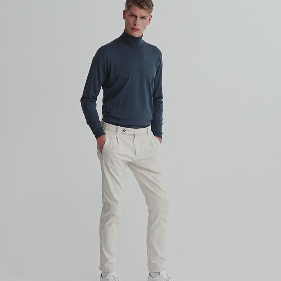 Cotton Easy Fit Single Pleat Chinos Latte Model Video