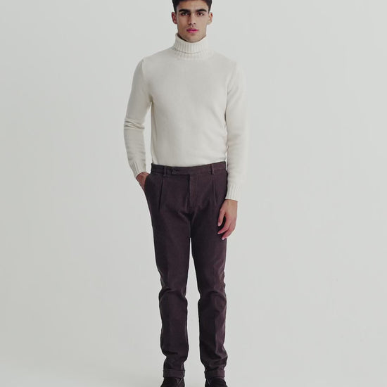 Cotton Single Pleat Chinos Brown Model Video