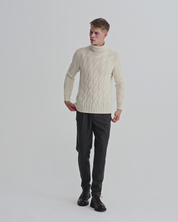 Mens off white cable knit sweater Clearance