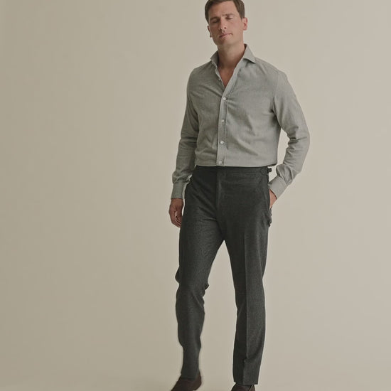 Flannel Cutaway Collar Shirt Mid Grey Model Video