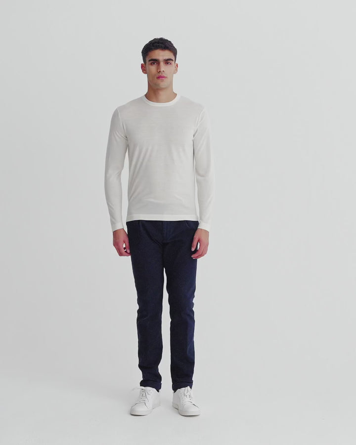 Wool Long Sleeve relaxed Fit T-Shirt Off White Model Video