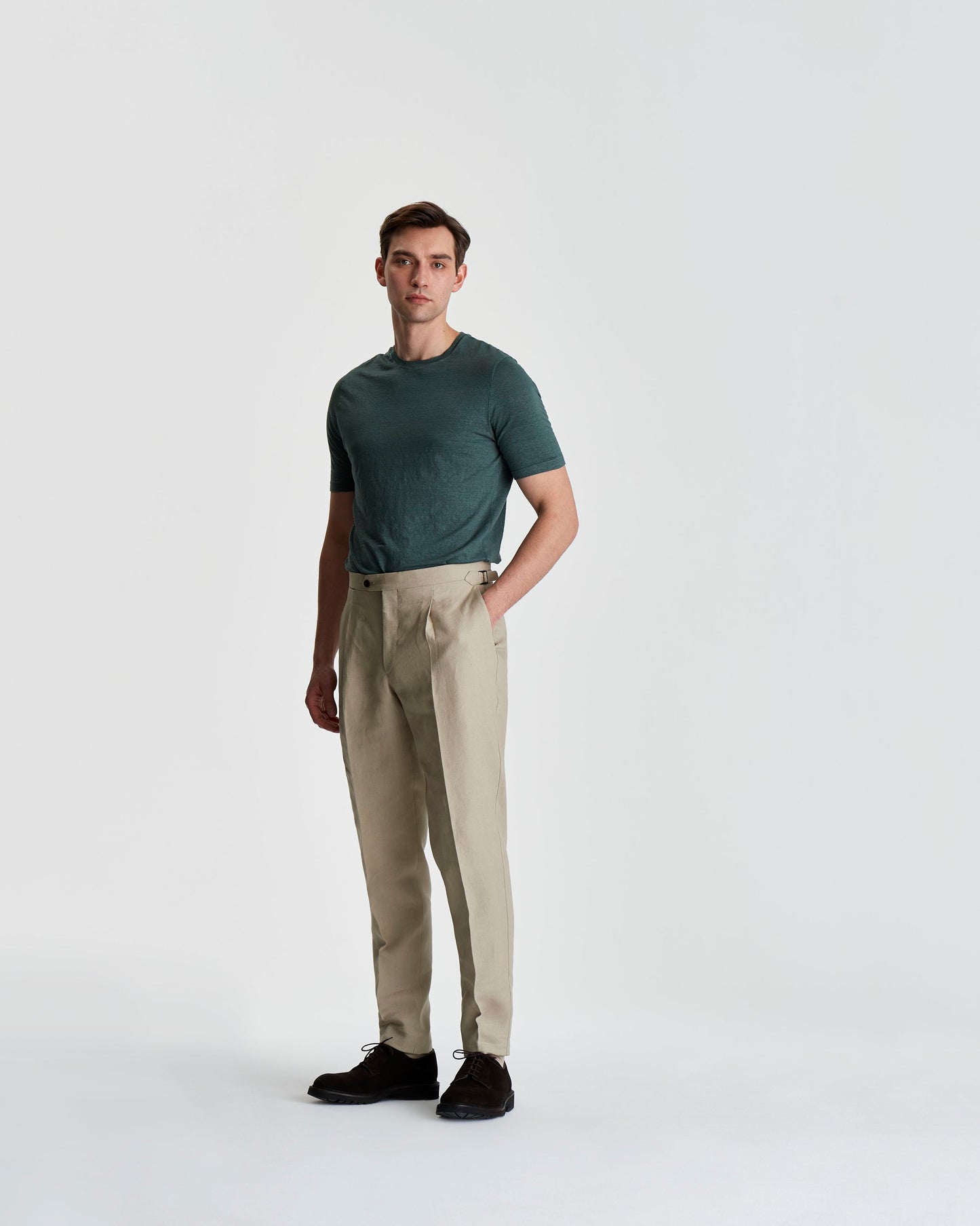 Linen Single Pleat Trousers Beige Model Full Length Image