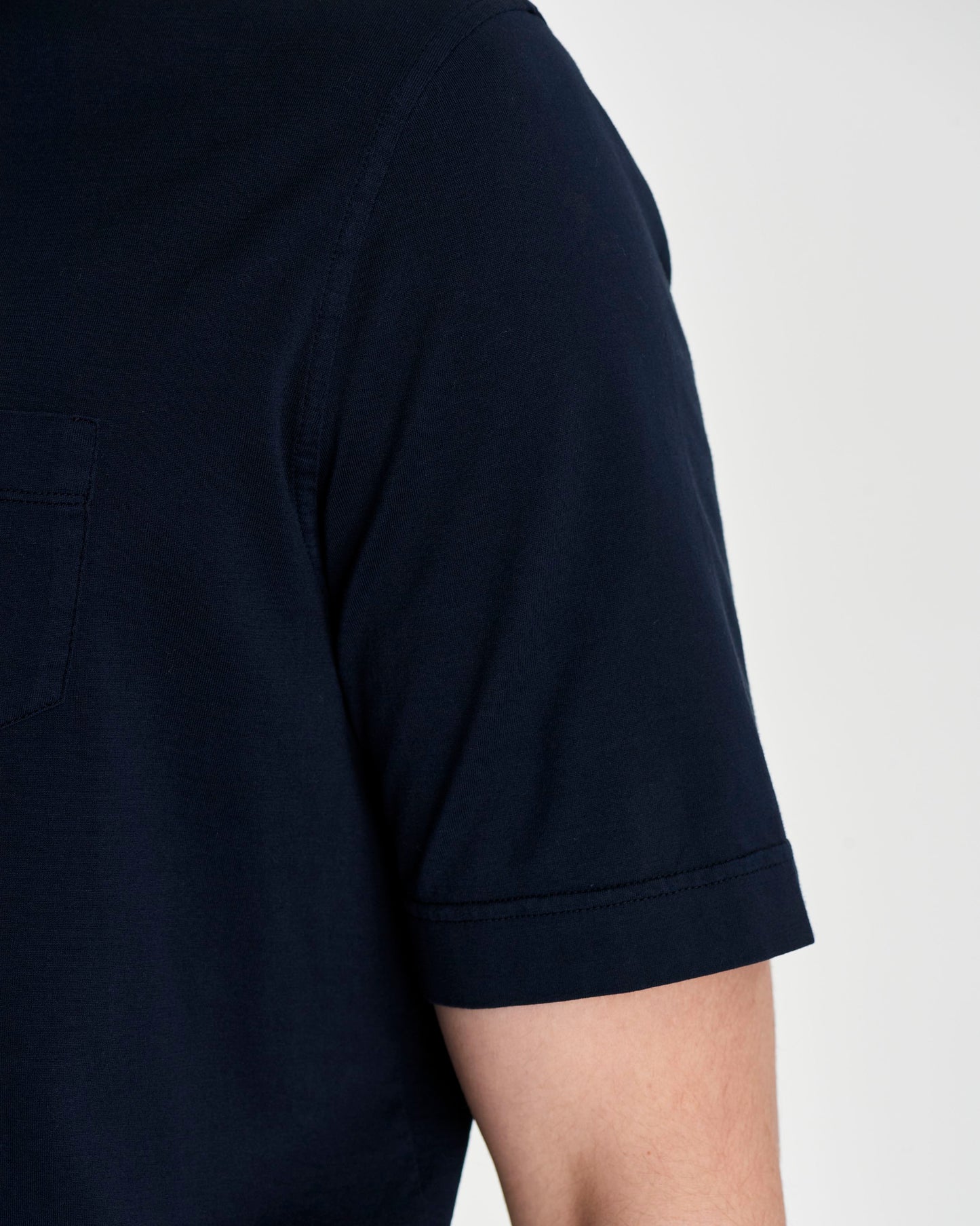 Cotton Pocket T-Shirt Navy Model Sleeve Detail