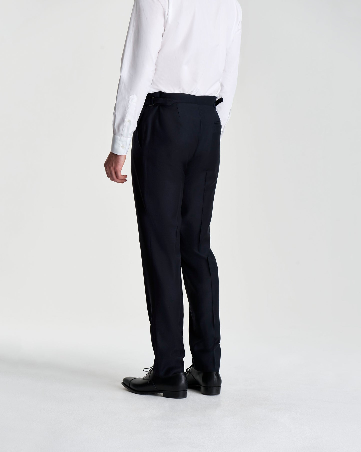 Single Breasted Wool Weighhouse Suit Midnight Navy Model Trouser