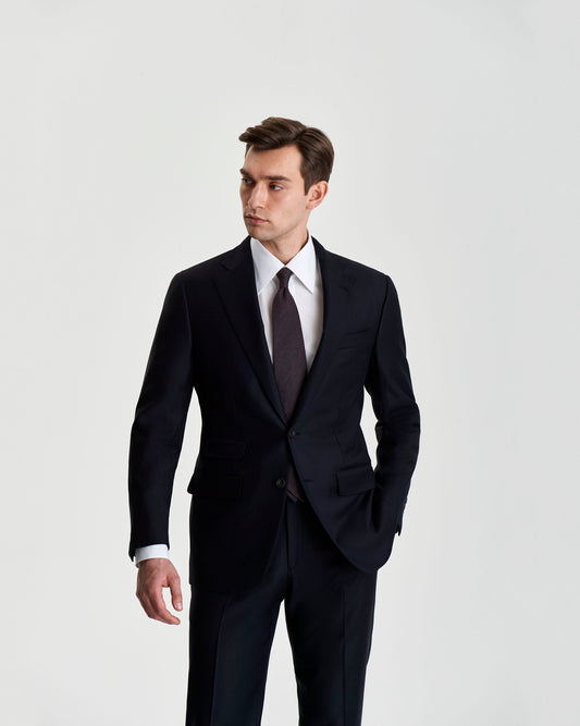 Single Breasted Wool Weighhouse Suit Midnight Navy Model 3/4 Length